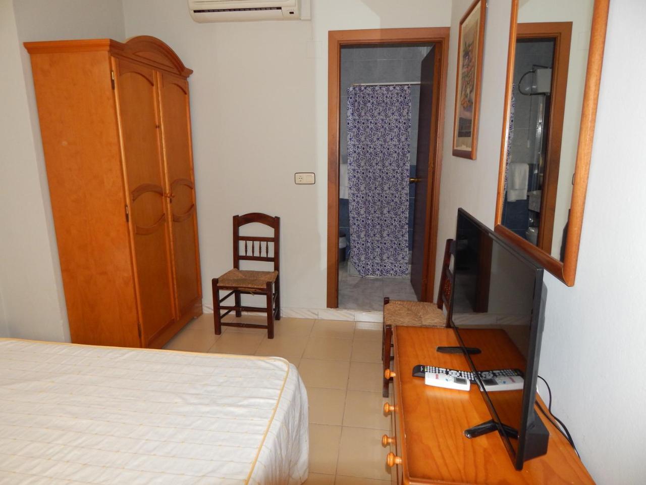 Hostal Cristina Chipiona Dış mekan fotoğraf